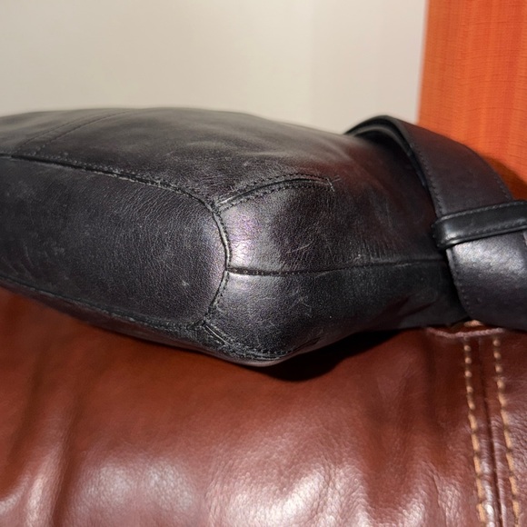 🔥🔥🔥Vintage Coach Black Leather Shoulder Bag Crossbody Bag - Picture 7 of 13